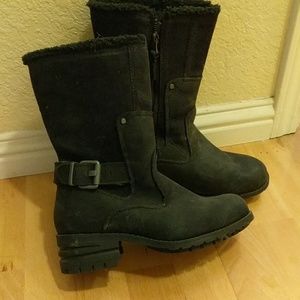 CAT women's causual ankle boots 7.5